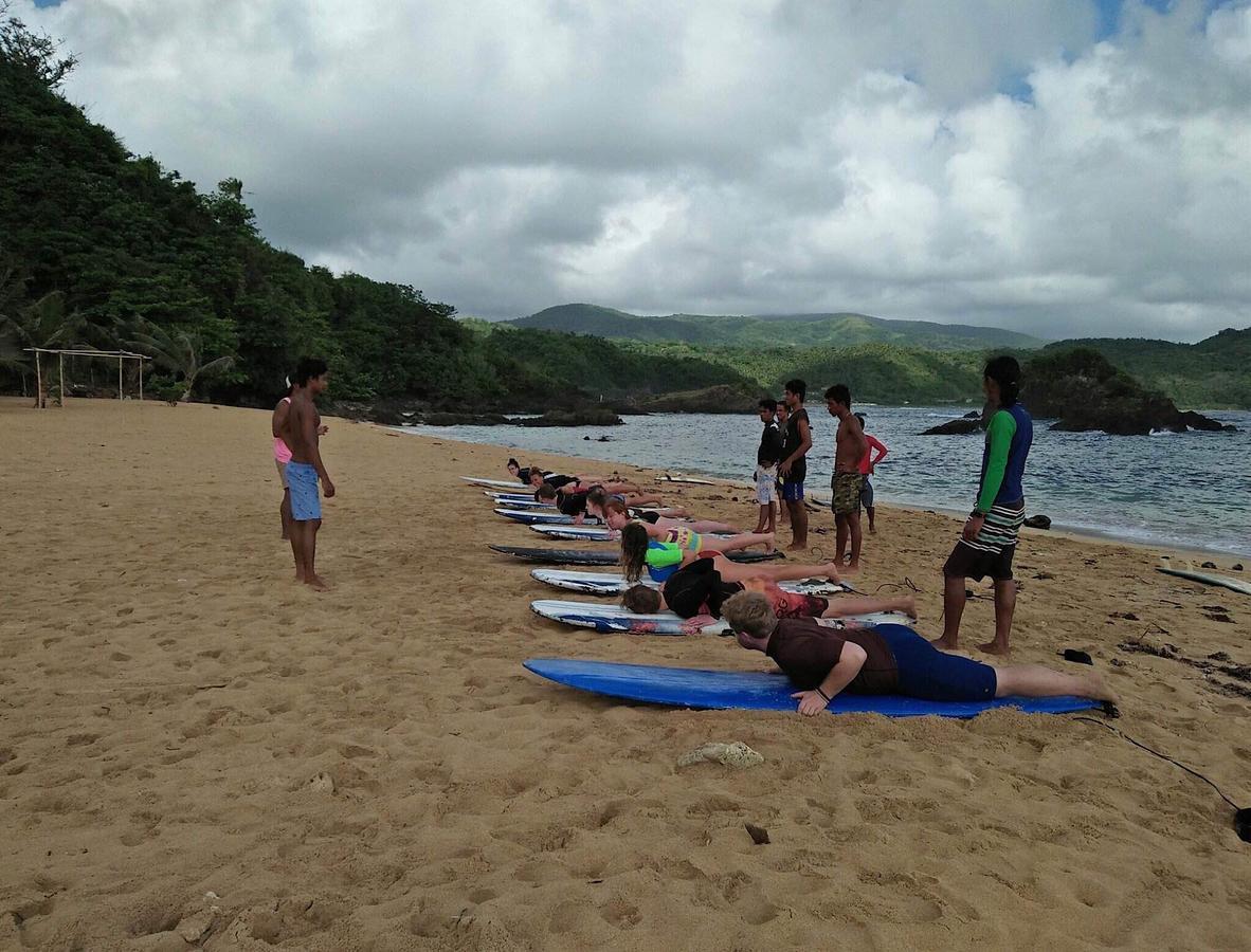 Majestic Puraran Beach Resort Baras  ภายนอก รูปภาพ