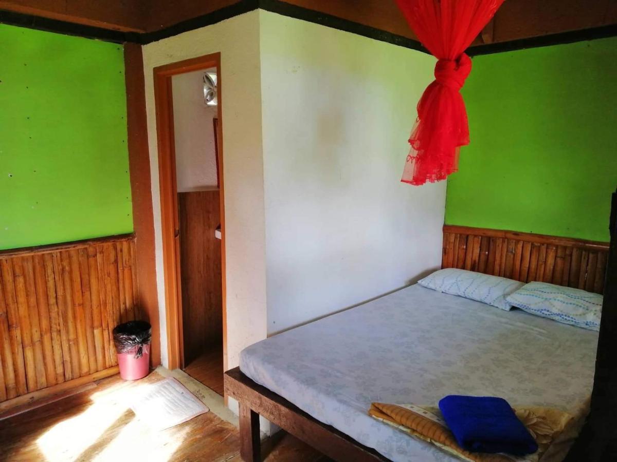 Majestic Puraran Beach Resort Baras  ภายนอก รูปภาพ